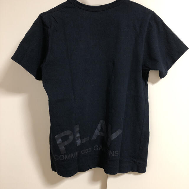 COMME des GARCONS(コムデギャルソン)のプレイ　コムデギャルソン　レディースTシャツ レディースのトップス(Tシャツ(半袖/袖なし))の商品写真