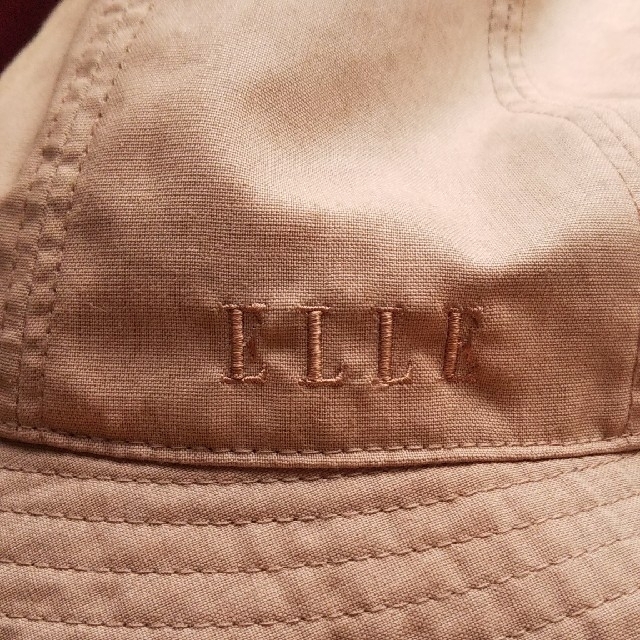 ELLE(エル)のELLE エル 帽子 淡いオレンジ色 レディースの帽子(ハット)の商品写真