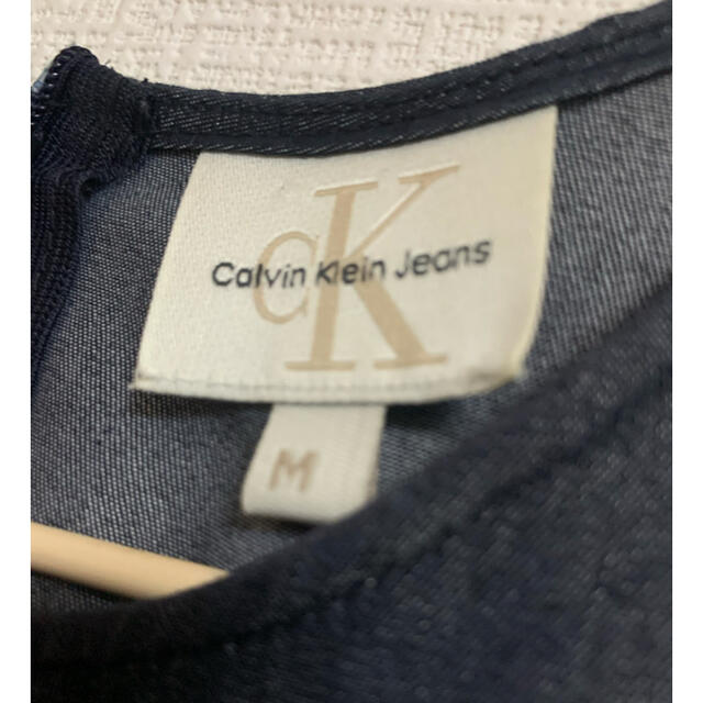 ck Calvin Klein(シーケーカルバンクライン)のCalvinKlein カルバンクライン ワンピースノースリーブデニムジーンズ レディースのワンピース(ひざ丈ワンピース)の商品写真