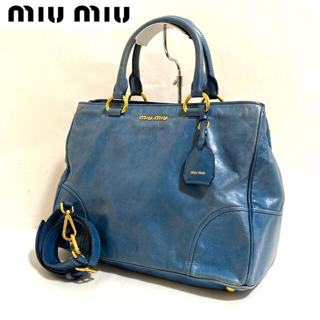 miumiu(ミュウミュウ)の【正規品】miumiu✨2way/ショルダーバッグ/ミュウミュウ レディースのバッグ(ショルダーバッグ)の商品写真