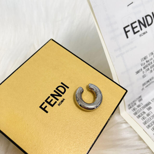 新品未使用★FENDI フェンディ イヤーカフピアス(片耳用)