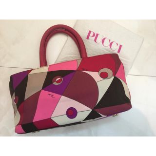 エミリオプッチ(EMILIO PUCCI)のエミリオプッチ プッチ柄 ハンドバッグ　春　ピンク(ハンドバッグ)