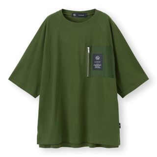 アンダーカバー(UNDERCOVER)のL新品 GU UNDERCOVER ジップ Tシャツ アンダーカバー グリーン(Tシャツ/カットソー(半袖/袖なし))