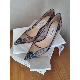 ジミーチュウ(JIMMY CHOO)の【未使用】ジミーチュウ レース Aurora 38 パンプス Navy(ハイヒール/パンプス)