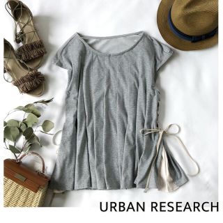 アーバンリサーチ(URBAN RESEARCH)の2105【未使用】レースアップ　タンクトップ　ノースリーブ　トップス　ブラウス(カットソー(半袖/袖なし))