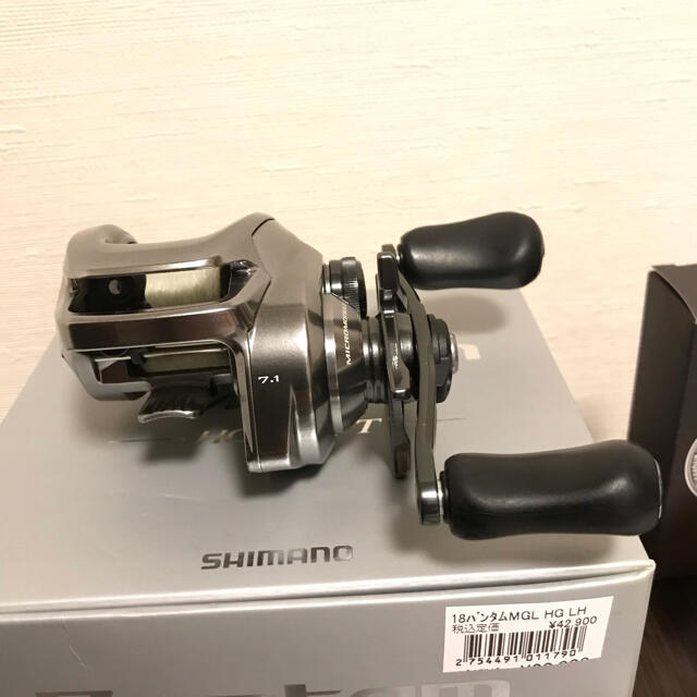 SHIMANO(シマノ)のシマノ　バンタムMGL HG LEFT 左　美品 スポーツ/アウトドアのフィッシング(リール)の商品写真