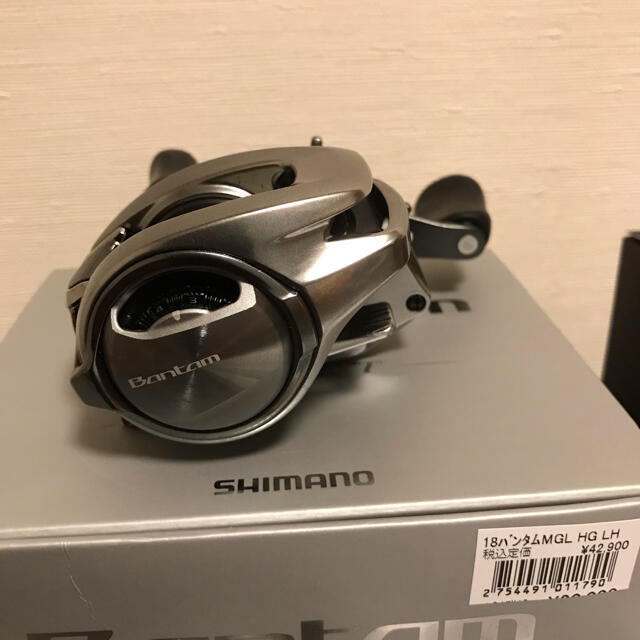 SHIMANO(シマノ)のシマノ　バンタムMGL HG LEFT 左　美品 スポーツ/アウトドアのフィッシング(リール)の商品写真