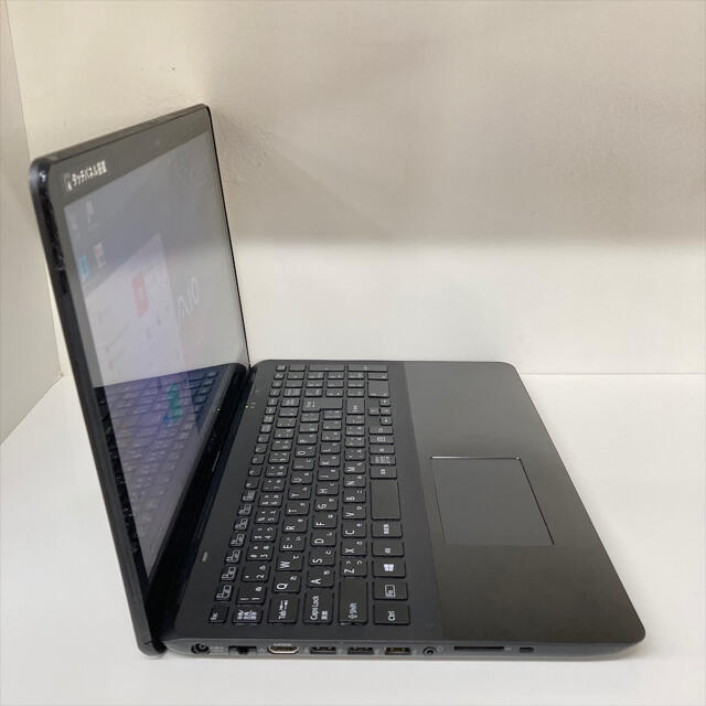 ●新品SSD●SONY Win10 VAIO Fit15A i5 8GB BD 2