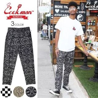 シュプリーム(Supreme)のCookman  クックマン　シェフパンツ　ペイズリー　黒　サイズS  美品(ワークパンツ/カーゴパンツ)