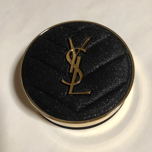 Yves Saint Laurent Beaute(イヴサンローランボーテ)のYSL アンクル　ド　ポー　ルクッションN B10 コレクター　限定 コスメ/美容のベースメイク/化粧品(ファンデーション)の商品写真