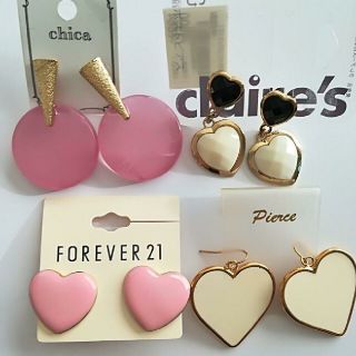 クレアーズ(claire's)のピアス　セット　ハート　ピンク　ホワイト　ブラック　forever21(ピアス)