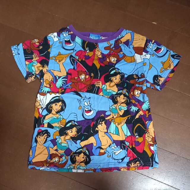 Disney(ディズニー)のキッズ ディズニーTシャツ  キッズ/ベビー/マタニティのキッズ服女の子用(90cm~)(Tシャツ/カットソー)の商品写真