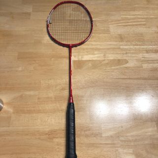 ヨネックス(YONEX)のYONEX バドミントンラケット DUORA7 レッド 試打ラケット 美品(バドミントン)