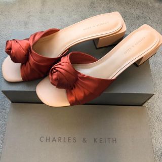 チャールズアンドキース(Charles and Keith)のチャールズアンドキース　サンダル　24.5cn(サンダル)