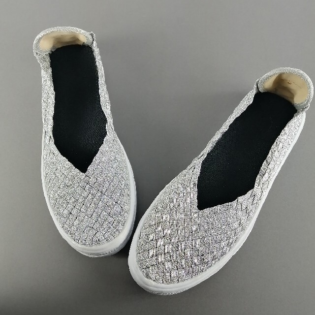 ゴムメッシュ編み込みスニーカーＬ シルバー レディースの靴/シューズ(スニーカー)の商品写真