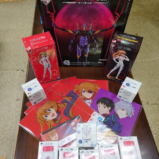 BANDAI(バンダイ)のエヴァンゲリオン　EVANGELION 一番くじ　フィギュア3点＋おまけ16点 エンタメ/ホビーのおもちゃ/ぬいぐるみ(キャラクターグッズ)の商品写真