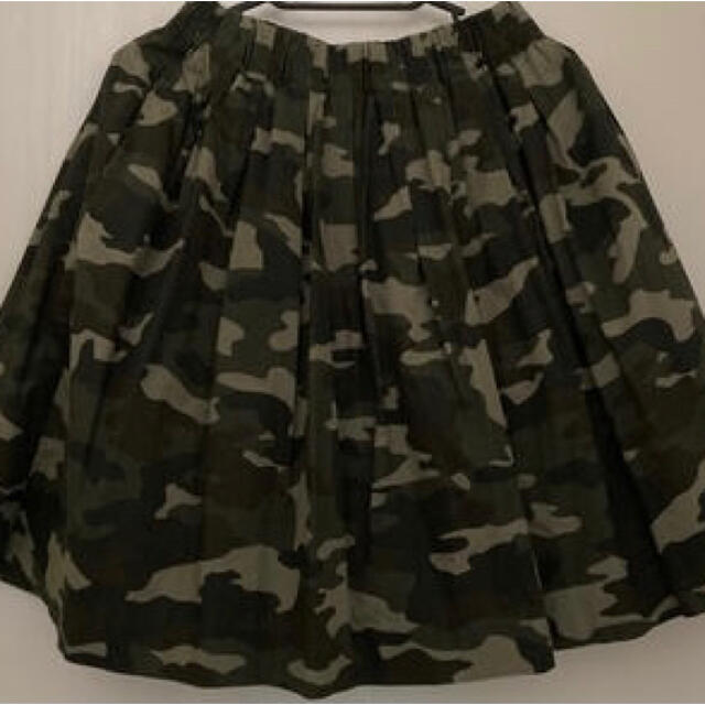 LOWRYS FARM(ローリーズファーム)のLOWRYS FARM  ローリーズファーム　迷彩柄スカート レディースのスカート(ミニスカート)の商品写真