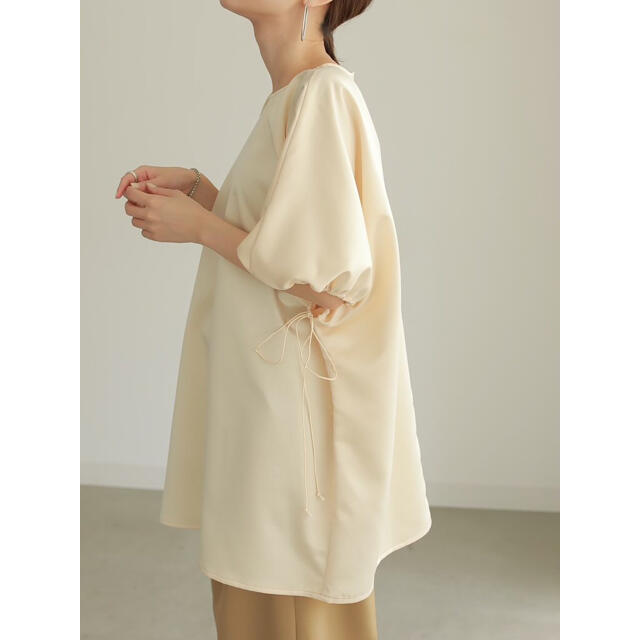 louren satin gather sleeve blouse