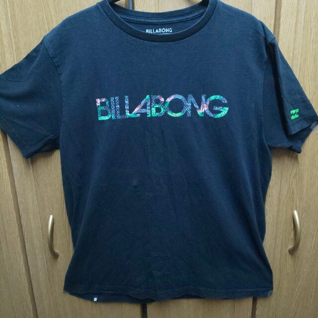 billabong(ビラボン)のBILLABONG ビラボン　Tシャツ　ブラック メンズのトップス(Tシャツ/カットソー(半袖/袖なし))の商品写真