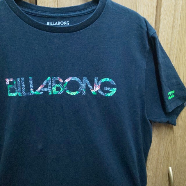 billabong(ビラボン)のBILLABONG ビラボン　Tシャツ　ブラック メンズのトップス(Tシャツ/カットソー(半袖/袖なし))の商品写真