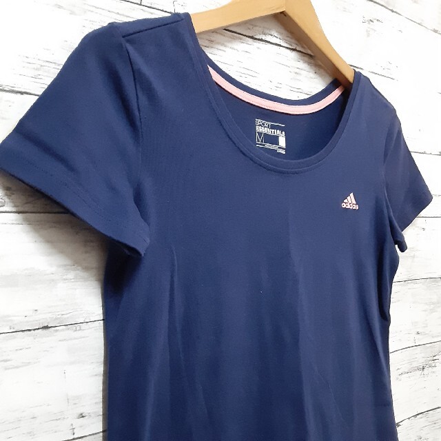 adidas(アディダス)の✨adidas(アディダス)✨　レディース　Tシャツ レディースのトップス(Tシャツ(半袖/袖なし))の商品写真