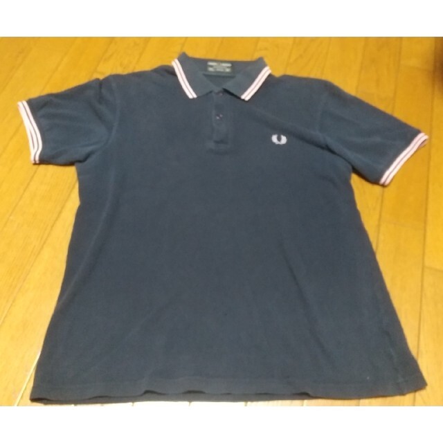 FRED PERRY ポロシャツ　ネイビーピンク
