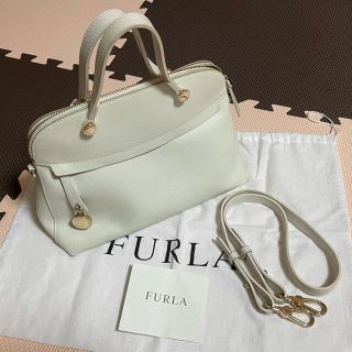 フルラ(Furla)のFURLA フルラ ハイパー ホワイト M(ハンドバッグ)