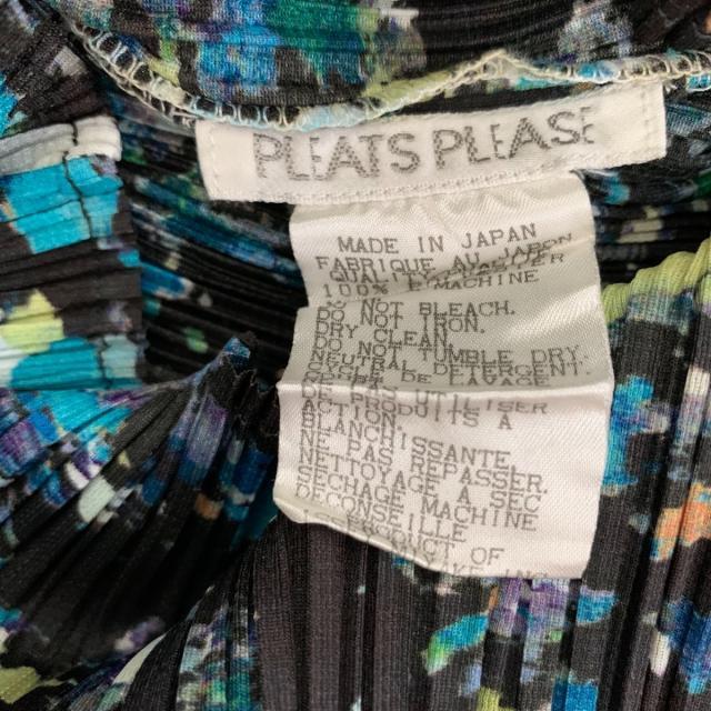 PLEATS PLEASE ISSEY MIYAKE(プリーツプリーズイッセイミヤケ)のプリーツプリーズ 半袖カットソー 3 L美品  レディースのトップス(カットソー(半袖/袖なし))の商品写真