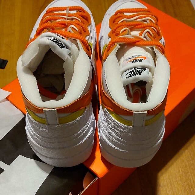 sacai(サカイ)のNIKE ブレーザーLOW×sacai Magma Orange us10 28 メンズの靴/シューズ(スニーカー)の商品写真