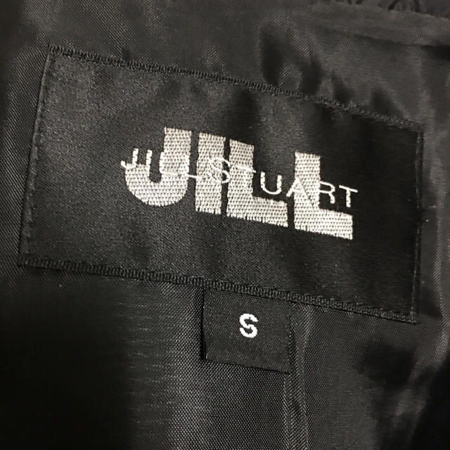 JILL by JILLSTUART(ジルバイジルスチュアート)の送料込みJILL by JILLSTUART ビジュー付きダウンコート レディースのジャケット/アウター(ダウンコート)の商品写真