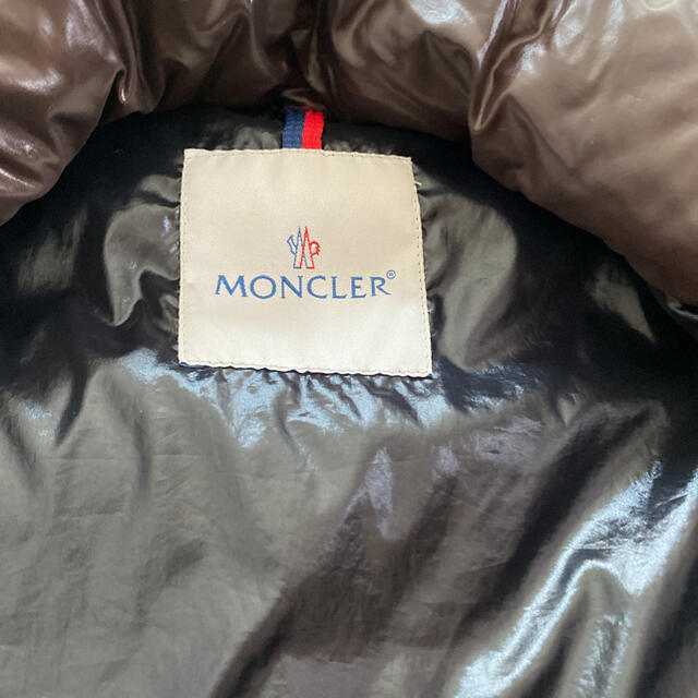 MONCLER(モンクレール)のモンクレールダウン メンズのジャケット/アウター(ダウンベスト)の商品写真
