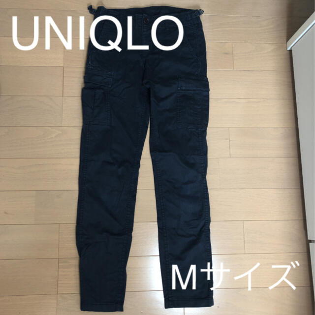 UNIQLO(ユニクロ)のユニクロ　カーゴパンツ　ネイビー　 レディースのパンツ(ワークパンツ/カーゴパンツ)の商品写真