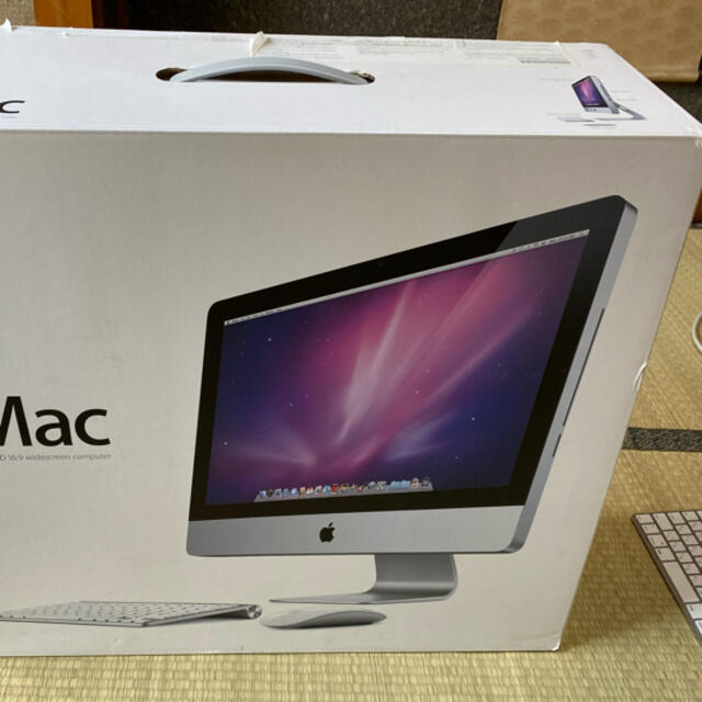 iMac 21.5インチCore i3 メモリ増設済み1920x1080ストレージ