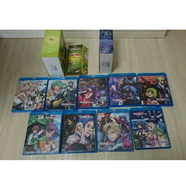 Amazon.co.jp: 【メーカー特典あり】マクロスF Blu-ray Box