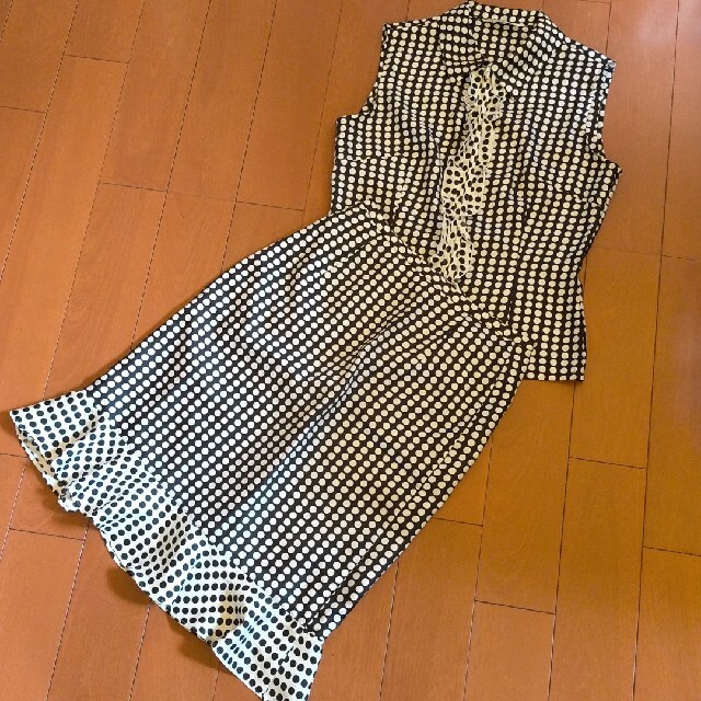 Santa Monica(サンタモニカ)の古着屋 vintage ドット柄 マーメイドスカート セットアップ レディースのワンピース(ひざ丈ワンピース)の商品写真