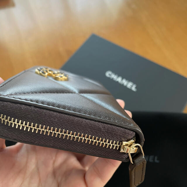 ご専用です♡シャネル　CHANEL 19 ミディアムウォレット