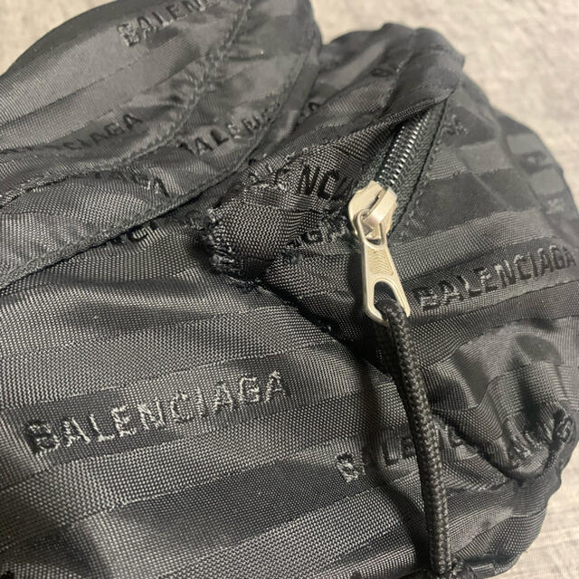 Balenciaga(バレンシアガ)のバレンシアガ　ショルダー　ボディバッグ メンズのバッグ(ショルダーバッグ)の商品写真