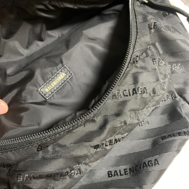 Balenciaga(バレンシアガ)のバレンシアガ　ショルダー　ボディバッグ メンズのバッグ(ショルダーバッグ)の商品写真