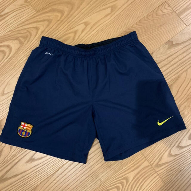 NIKE(ナイキ)のNIKE バルセロナ　ユニフォーム スポーツ/アウトドアのサッカー/フットサル(ウェア)の商品写真