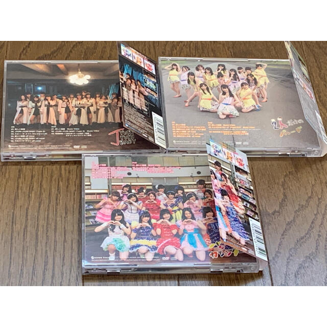 SKE48(エスケーイーフォーティーエイト)のSKE48 美しい稲妻 DVD付 ABCセット エンタメ/ホビーのDVD/ブルーレイ(ミュージック)の商品写真