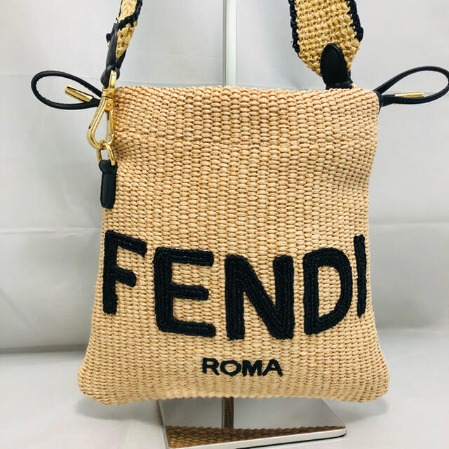 ファッション - FENDI FENDI 2021春夏新作 ストロー ショルダーバック