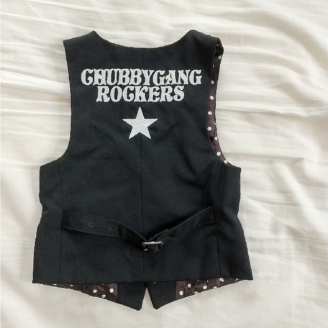 CHUBBYGANG(チャビーギャング)のCHUBBYGANG キッズ ベスト キッズ/ベビー/マタニティのキッズ服男の子用(90cm~)(ドレス/フォーマル)の商品写真