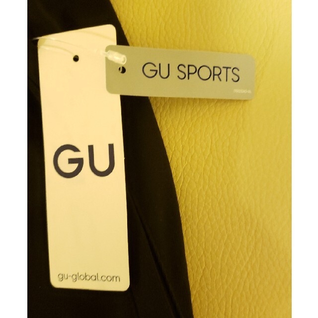 GU(ジーユー)の新品未使用 GU SPORTS ハーフパンツ メンズ M メンズのパンツ(ショートパンツ)の商品写真
