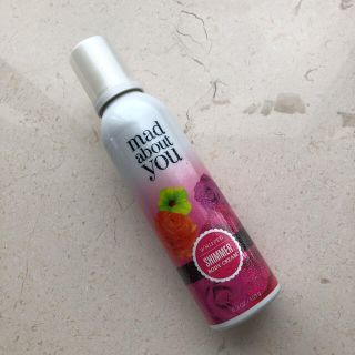 バスアンドボディーワークス(Bath & Body Works)のほぼ新品❣️バスアンドボディワークスボディクリーム(ボディクリーム)