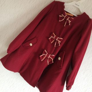 フィント コートレッド/赤色系の通販 点 .tを買うならラクマ