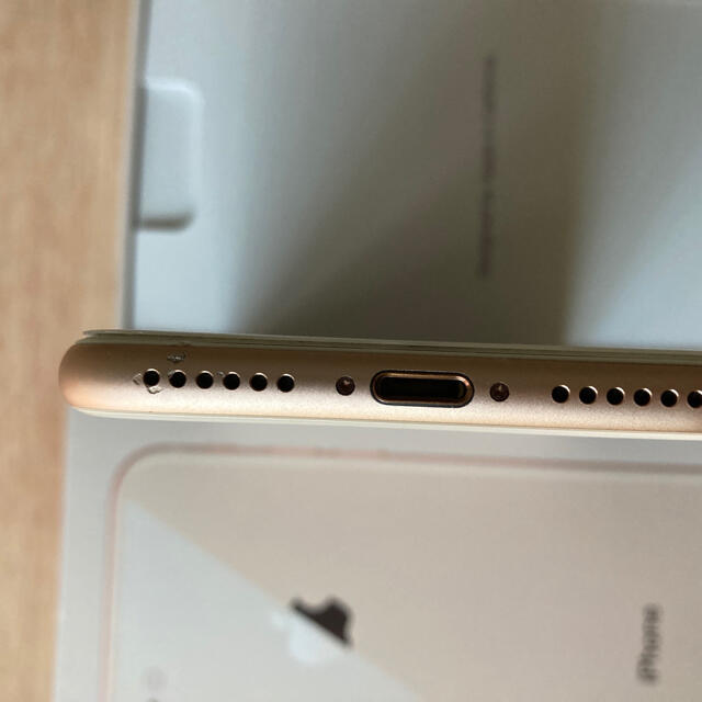 iphone8 64GB Gold 本体