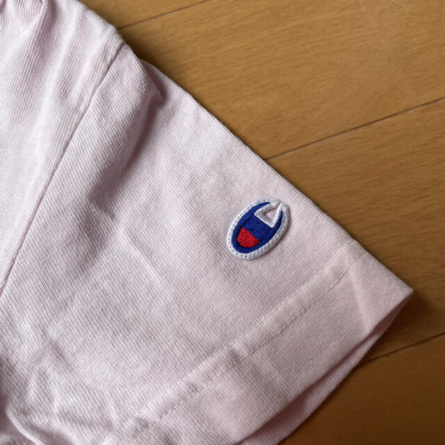 Champion(チャンピオン)の専用❗️ Tシャツ　チャンピオン　130㎝ キッズ/ベビー/マタニティのキッズ服女の子用(90cm~)(Tシャツ/カットソー)の商品写真