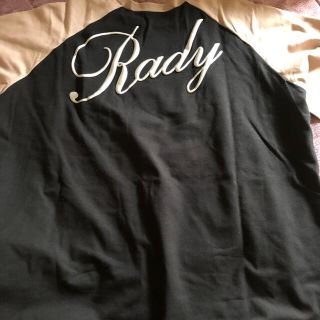 レディー(Rady)のバックロゴラグランロングTシャツ(ユニセックス) (Tシャツ(長袖/七分))