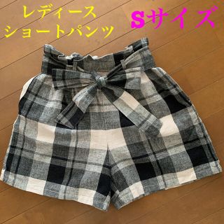 ジーユー(GU)のてんてん様専用☆レディースショートパンツ☆ブロックチェック柄Sサイズ(ショートパンツ)