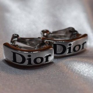 クリスチャンディオール(Christian Dior)の'jw様専用！Christian クリスチャンディオール　ロゴ　イヤリング　美品(イヤリング)